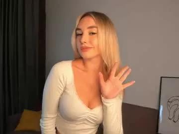 lillamann from Chaturbate