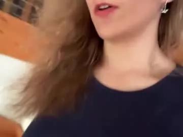 lillybambus from Chaturbate