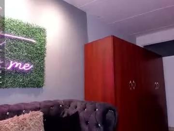 lillymaxwell from Chaturbate