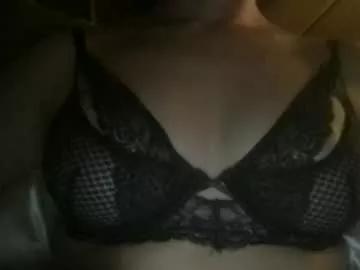 Lillywillss from Chaturbate
