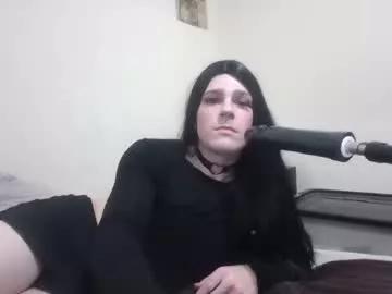 lilsissygir1 from Chaturbate