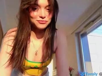 lilyewing_ from Chaturbate