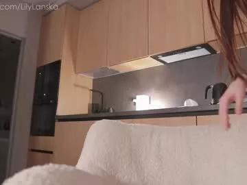 lilylanska from Chaturbate