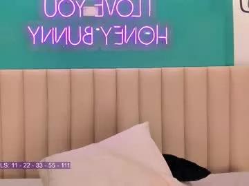lilymonroee from Chaturbate