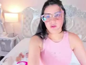 linnaevanson from Chaturbate