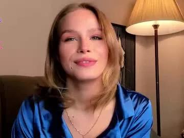 lipswithsweetonthem from Chaturbate is Freechat