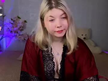 lissamio from Chaturbate
