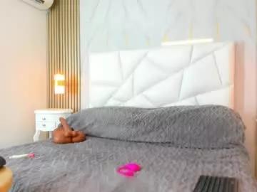 lissetlong69 from Chaturbate