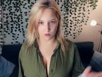 little__caprice from Chaturbate is Freechat