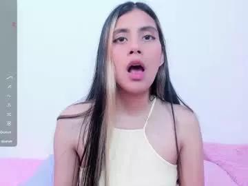 little_angelhot from Chaturbate