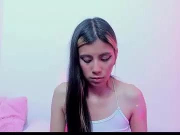 little_angelhot from Chaturbate