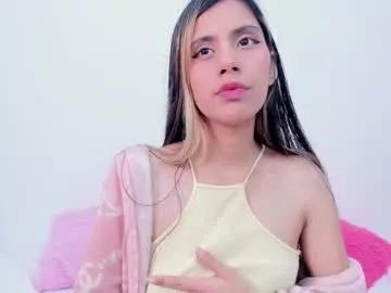 little_angelhot from Chaturbate