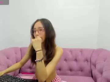 little_doll4u_ from Chaturbate