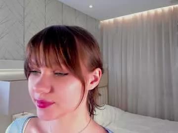 little_lolla18 from Chaturbate