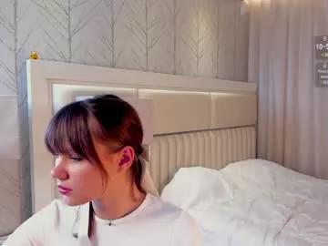 little_lolla18 from Chaturbate