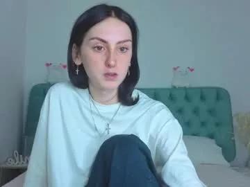 little_moly999 from Chaturbate