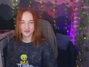 little_pretty_woman from Chaturbate