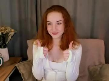 little_pretty_woman from Chaturbate