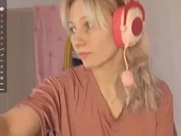 Little_soyia from Chaturbate
