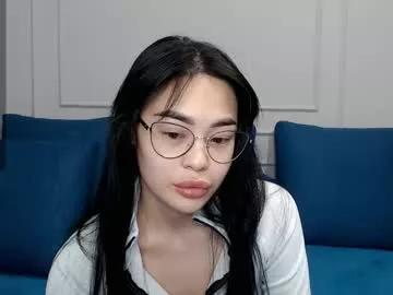 little_v1rgin_angel from Chaturbate