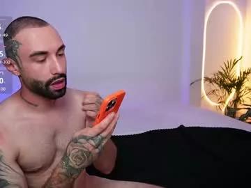 little_vannesaa from Chaturbate