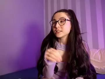 littlee33 from Chaturbate