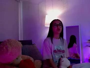 littlee_bunny_ from Chaturbate