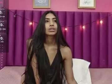 littlee_emilyy_ from Chaturbate