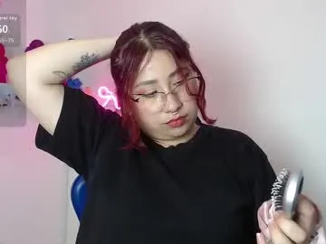 Freechat littlee_red on Chaturbate