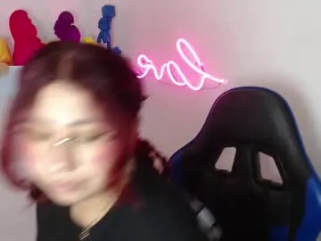 Freechat littlee_red on Chaturbate