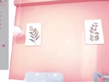 littleebonymommy from Chaturbate