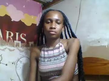 Littleyanah from Chaturbate