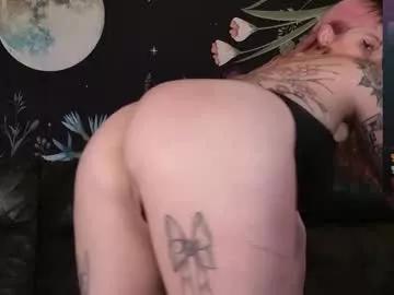 livi_lorelei from Chaturbate