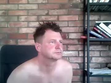 lllukasssxxx from Chaturbate