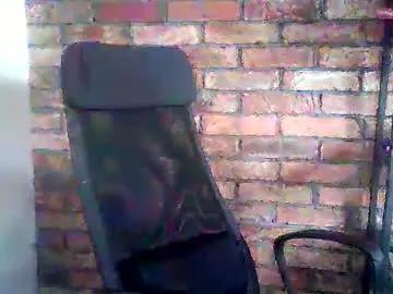 lllukasssxxx from Chaturbate