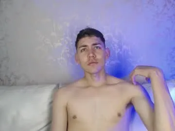 Freechat loganfoster_ on Chaturbate