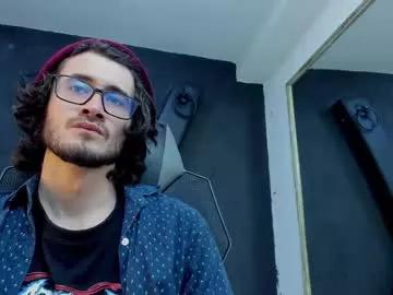 loggan_donnelly from Chaturbate