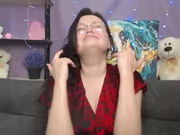 lolahikls from Chaturbate