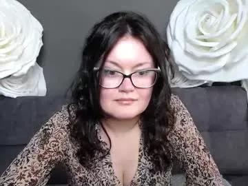 lolahikls from Chaturbate