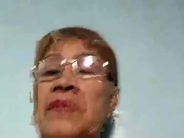 lolamommie from Chaturbate