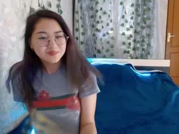 lolly_lally from Chaturbate