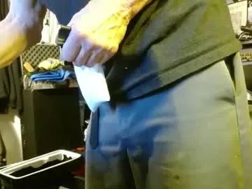lookwhaticand0 from Chaturbate