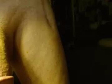 lookwhaticand0 from Chaturbate