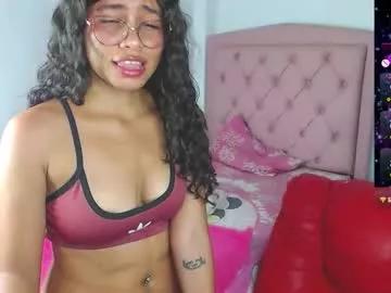 lorraine_rosse from Chaturbate