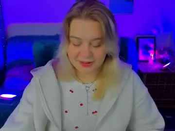 Freechat louisemous on Chaturbate