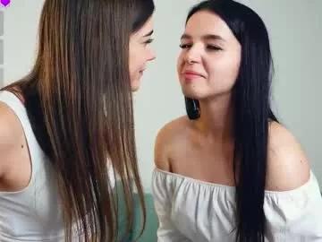 Louriezita from Chaturbate