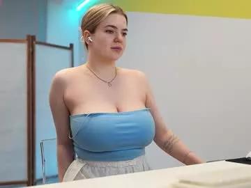 lovlybambi from Chaturbate