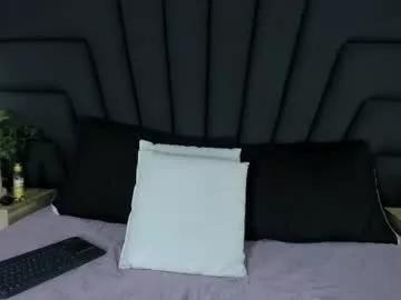 Lucia_guzman from Chaturbate