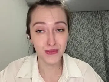 Freechat lucibeveridge on Chaturbate