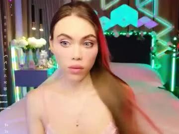 Lucifiella from Chaturbate